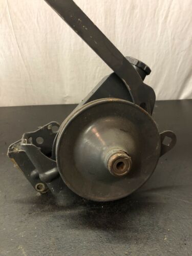 Omc Cobra 4.3L 5.0L GM Power Steering Pump/Bracket Used M153 - Fresh Stock Dated October 2025