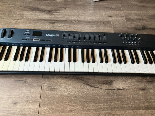 Electronic Keyboard m-audio oxygen 61 - Fresh Stock Dated October 2025