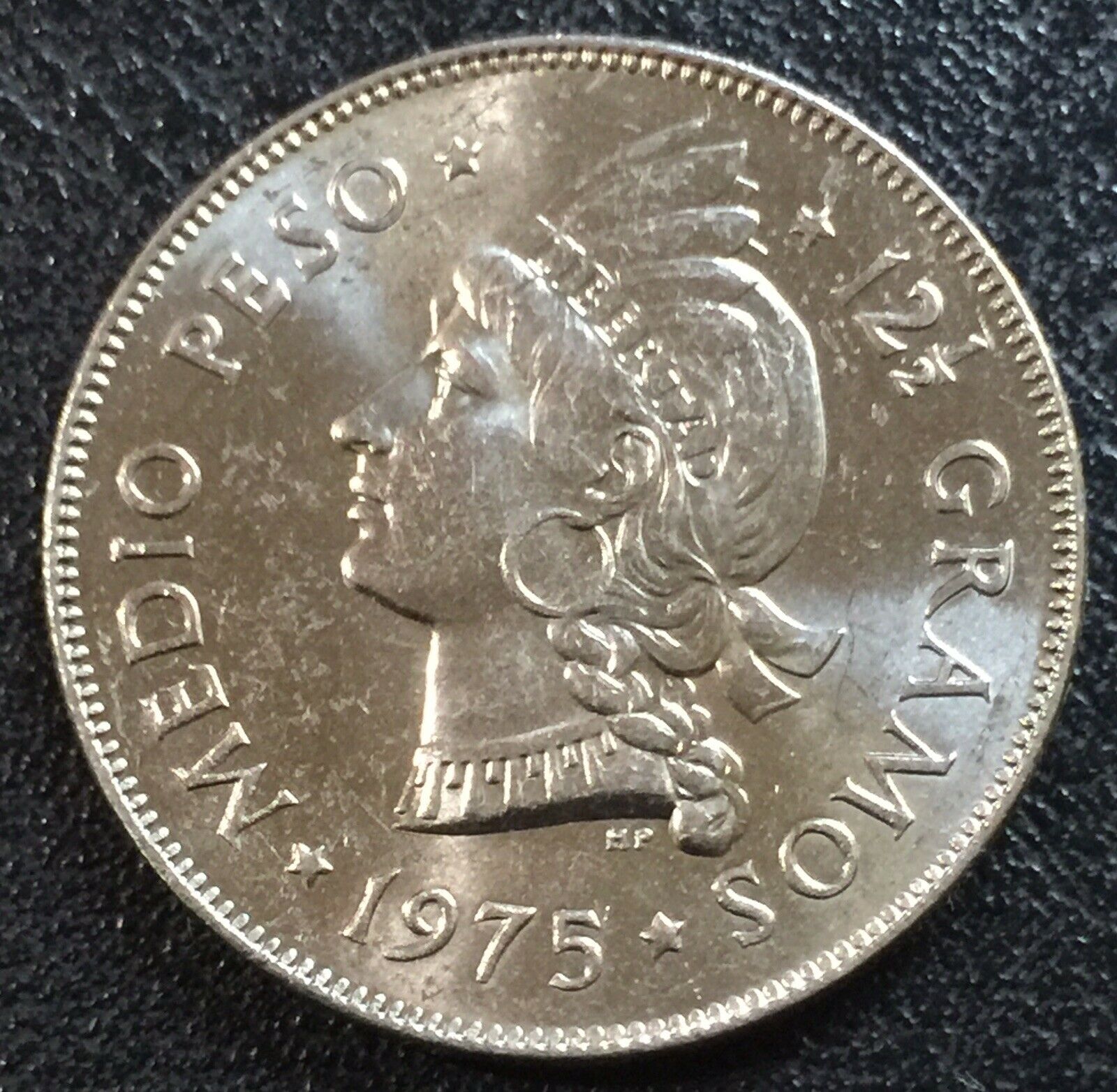 DOMINICAN REPUBLIC 1/2 Peso 1975 Copper-Nickel XF aUNC - Fresh Stock Dated October 2025