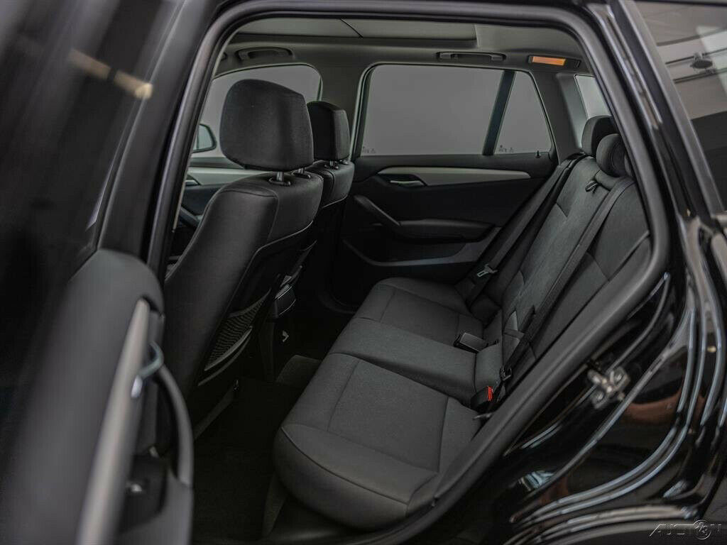 2015 BMW X1 xDrive28i 2015 BMW X1 xDrive28i Turbo 2L I4 16V Automatic AWD SUV Moonroof - Fresh Stock Dated October 2025