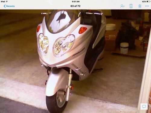 Linhai 300cc Super Strada - Fresh Stock Dated October 2025