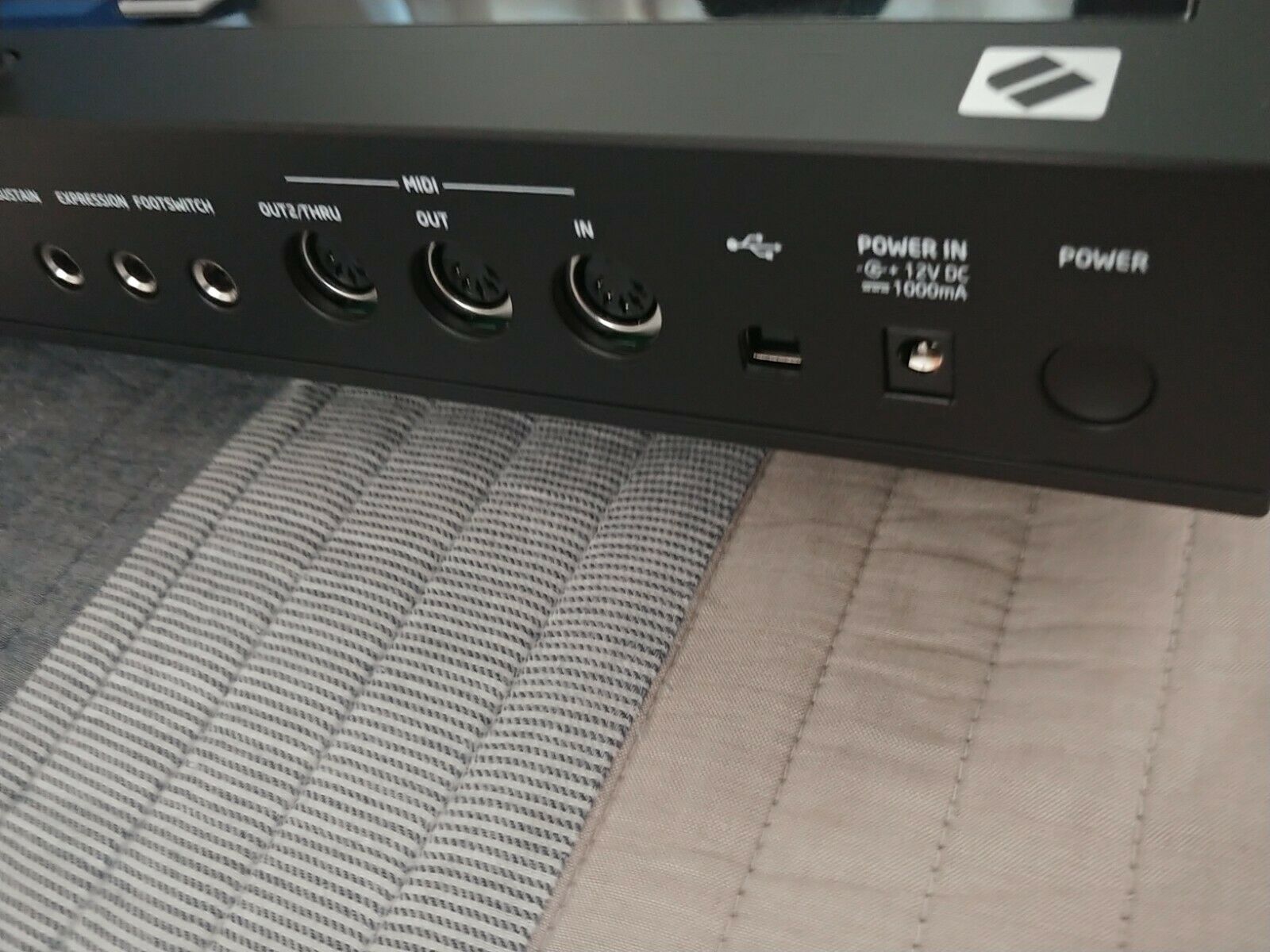 Novation 61sl mkiii Midi Keyboard with Aftertouch - USED - Fresh Stock Dated October 2025