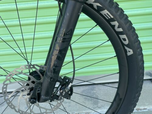 2016 Trek Remedy 9.8 29 Large Carbon Wheels - Fresh Stock Dated October 2025