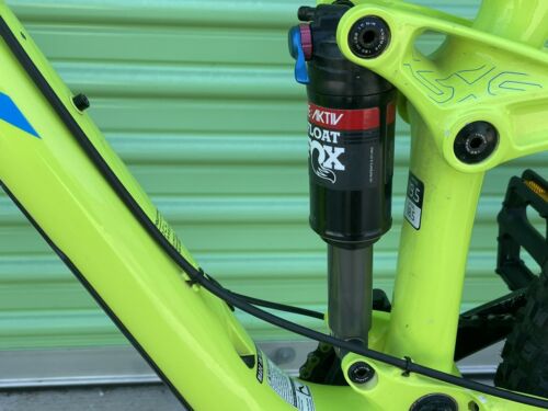 2016 Trek Remedy 9.8 29 Large Carbon Wheels - Fresh Stock Dated October 2025