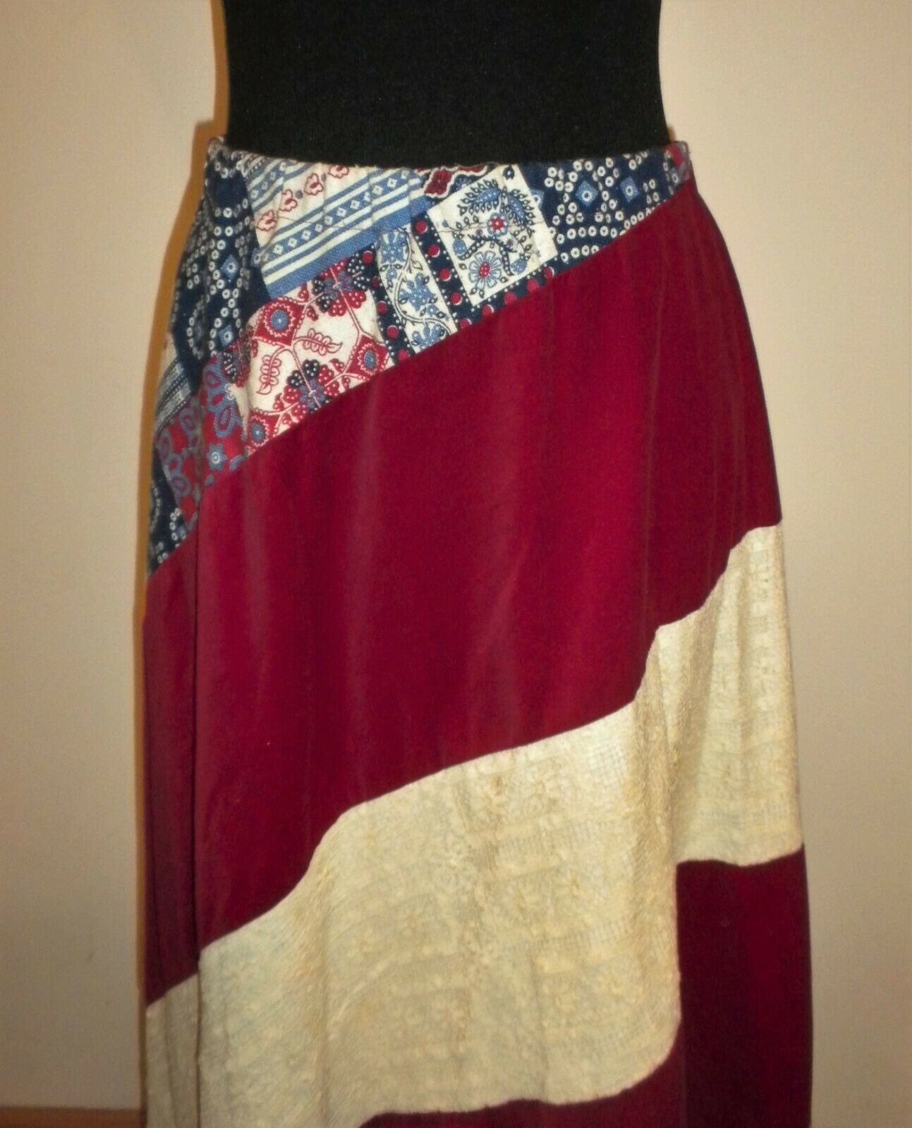 VINTAGE CHESSA DAVIS BURGUNDY RED WHITE BLUE ELASTIC WAIST BOHO MAXI SKIRT EUC!! - Fresh Stock Dated October 2025