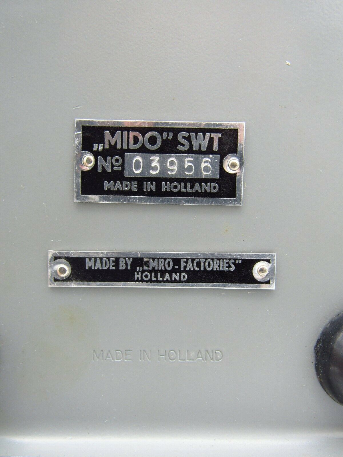 VINTAGE MIDO MULTIFORT SUPER WATERTEST PRESSURE CHAMBER WATCHES w MANUAL UNTESTD - Fresh Stock Dated October 2025