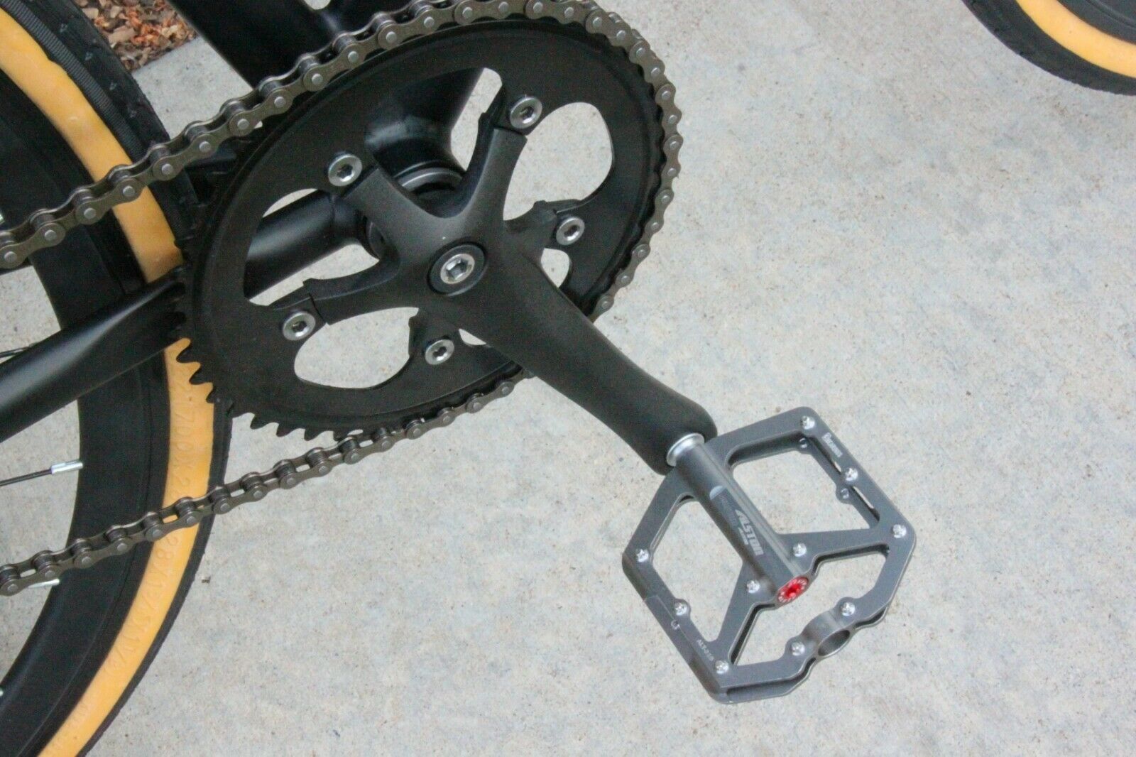 6KU URBAN TRACK BIKE...52cm...Black...UPGRADES...Used...Very Nice.. - Fresh Stock Dated October 2025