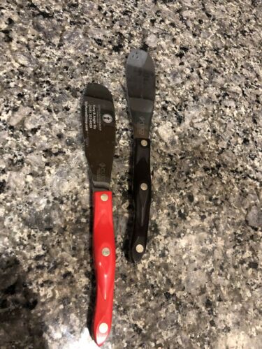 Cutco Lot of 17. Mixed Knives, Serving Forks, Spoons, Spatula.  Mixed Handles - Fresh Stock Dated October 2025