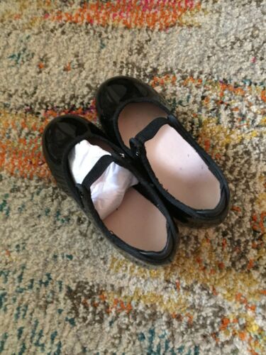 Capezio Jr.Tyette N625C Tap Shoe (Toddler/Little Kid),Black Patent 9 M Toddler - Fresh Stock Dated October 2025