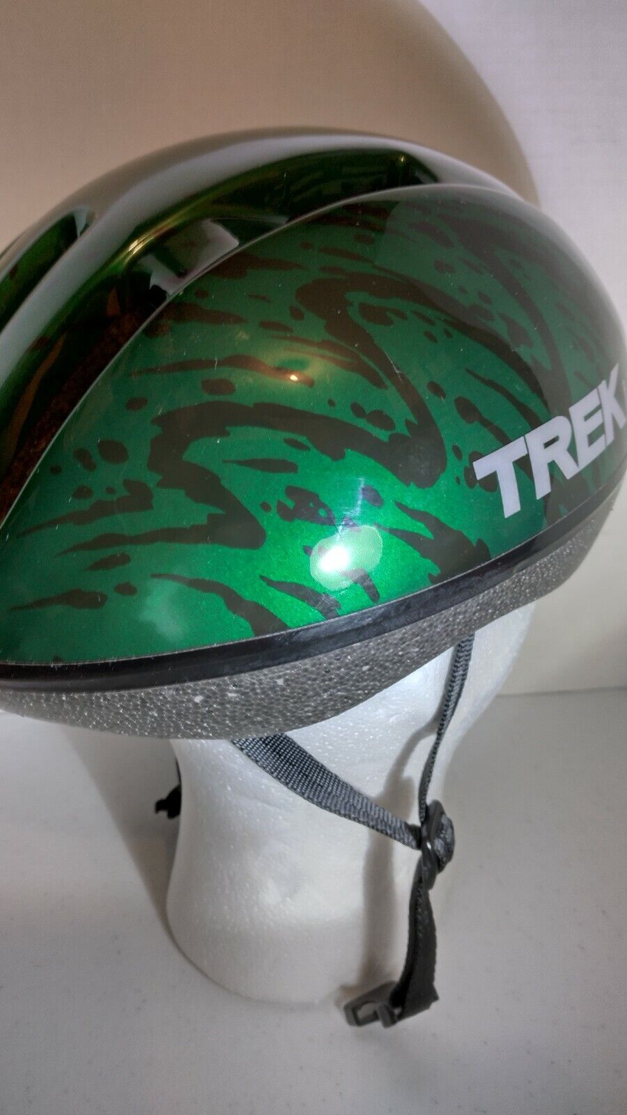 Vintage 1991 TREK USA Size S Micro Lite Bike Bicycle Helmet With Box - Fresh Stock Dated October 2025