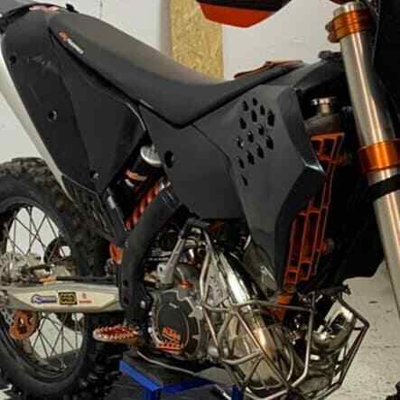 KTM Husqvarna exhaust pipe guard Diffusorschutz Cage Muzzle - Fresh Stock Dated October 2025