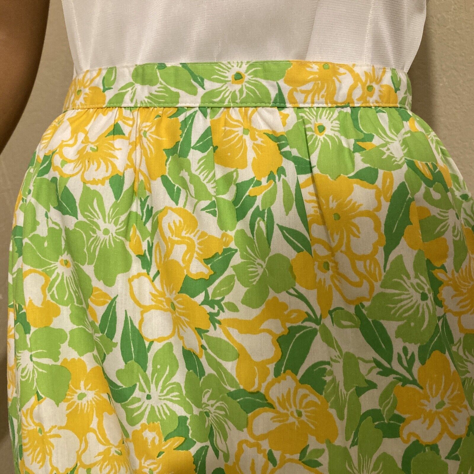 Rare! True Vintage THE LILLY Pulitzer Floral Maxi Ruffle Trim Skirt Lined -NWOT! - Fresh Stock Dated October 2025