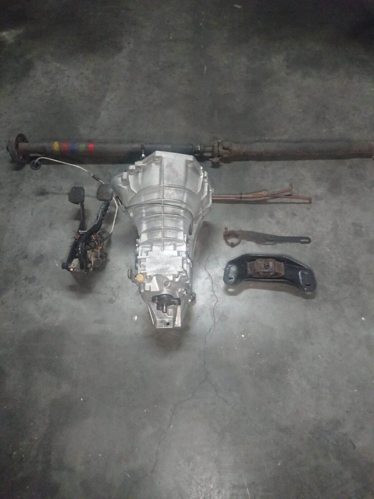 1984 Mercedes 190D,190E W201 Manual Trans. 5 speed 717.411 Complete Swap Kit. - Fresh Stock Dated October 2025