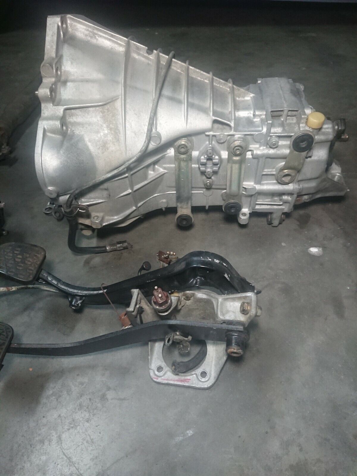 1984 Mercedes 190D,190E W201 Manual Trans. 5 speed 717.411 Complete Swap Kit. - Fresh Stock Dated October 2025