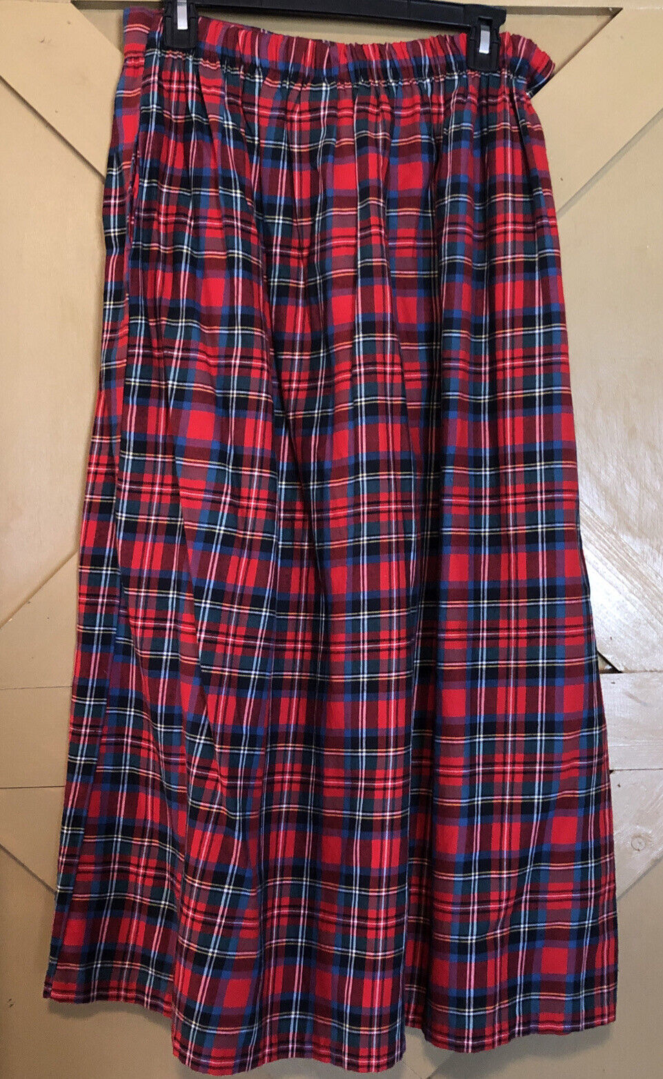vintage flannel skirt small medium pockets Red  Waist 30 Stretchy Academia - Fresh Stock Dated October 2025