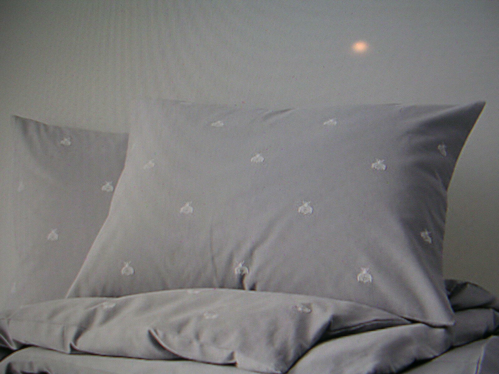 RESTORATION HARDWARE TEEN EMBROIDERED BEE BOUDOIR SHAM GREY 100% COTTON 12 X 18 - Fresh Stock Dated October 2025