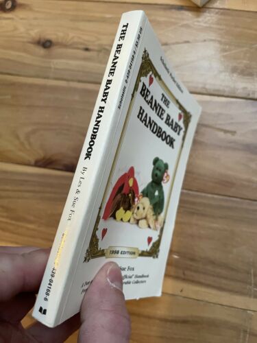 The Beanie Baby Handbook 1998 Scholastic Pocket Edition by Les & Sue Fox Vintage - Fresh Stock Dated October 2025