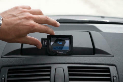 Parrot MKI9200 Advance Bluetooth handsfree Parrot MKi9200 Car Kit - Fresh Stock Dated October 2025