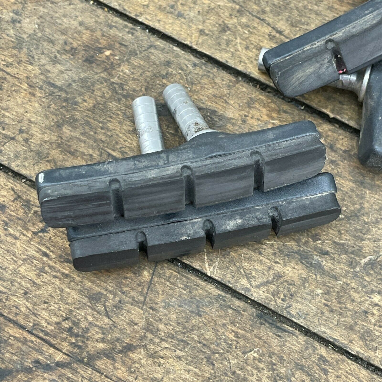 Shimano Deore XT Brake Pads BR-M737 Vintage Shoes Post (4) Set - Fresh Stock Dated October 2025