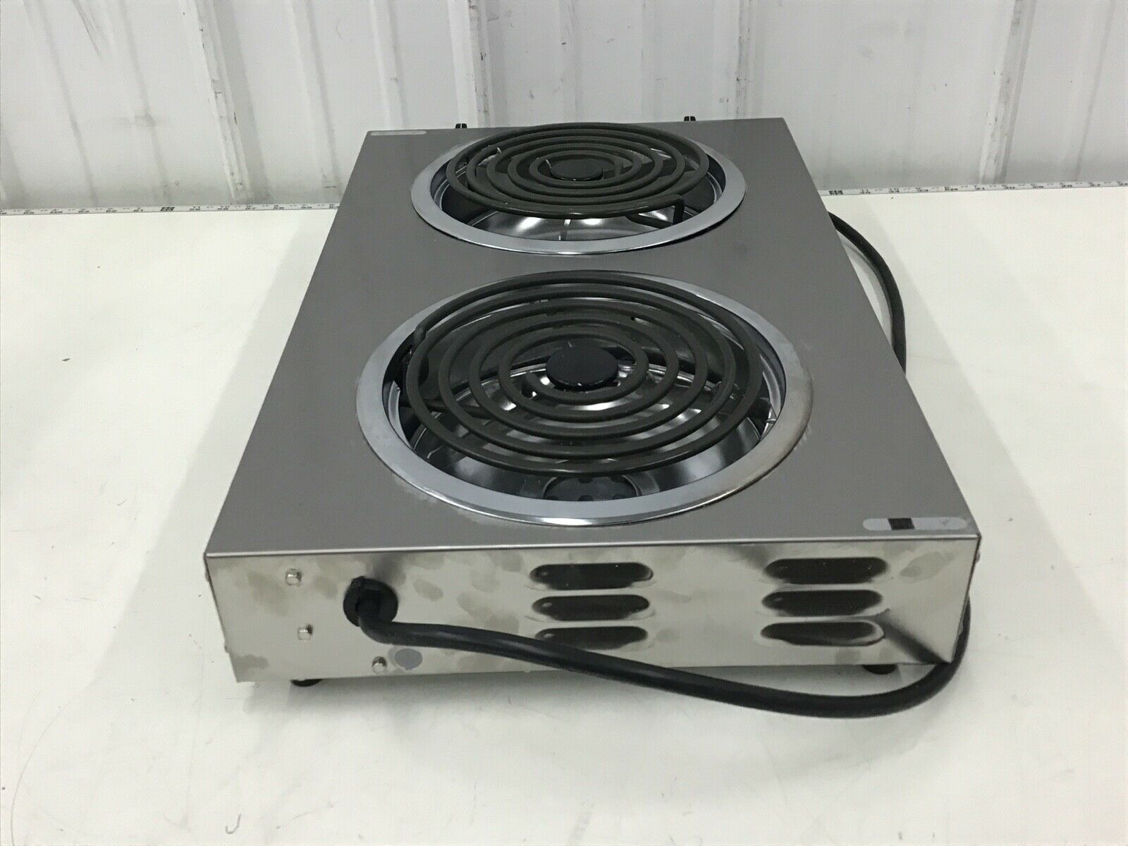 CADCO CDR - 2TFB Front-to-Back Two Burner Portable Hot Plate - Fresh Stock Dated October 2025