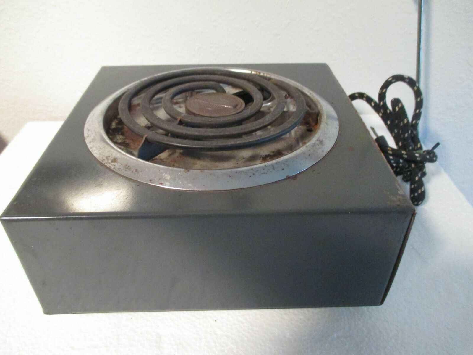 VINTAGE 60'S-70'S EVERSHOT HOT PLATE MODEL 391170 USA MADE FREE SHIP - Fresh Stock Dated October 2025