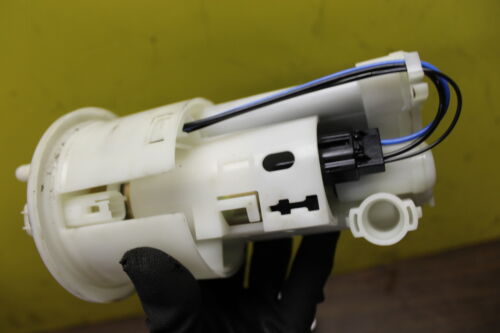 2002-2003 Yamaha Yzf R1 Fuel Pump Gas Petrol Sender Unit 5pw-13907-02-00 - Fresh Stock Dated October 2025