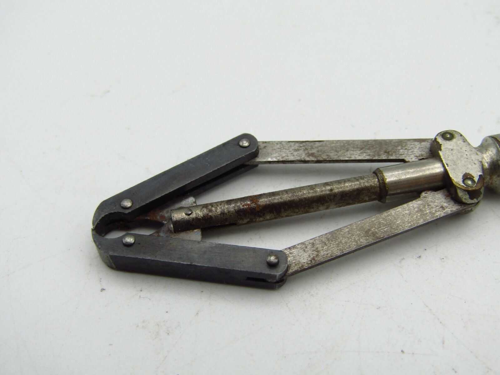 KENDRICK & DAVIS K & D WATCH HAND PULLER #31 MARKED APR 1900 WATCHMAKER TOOL w2 - Fresh Stock Dated October 2025