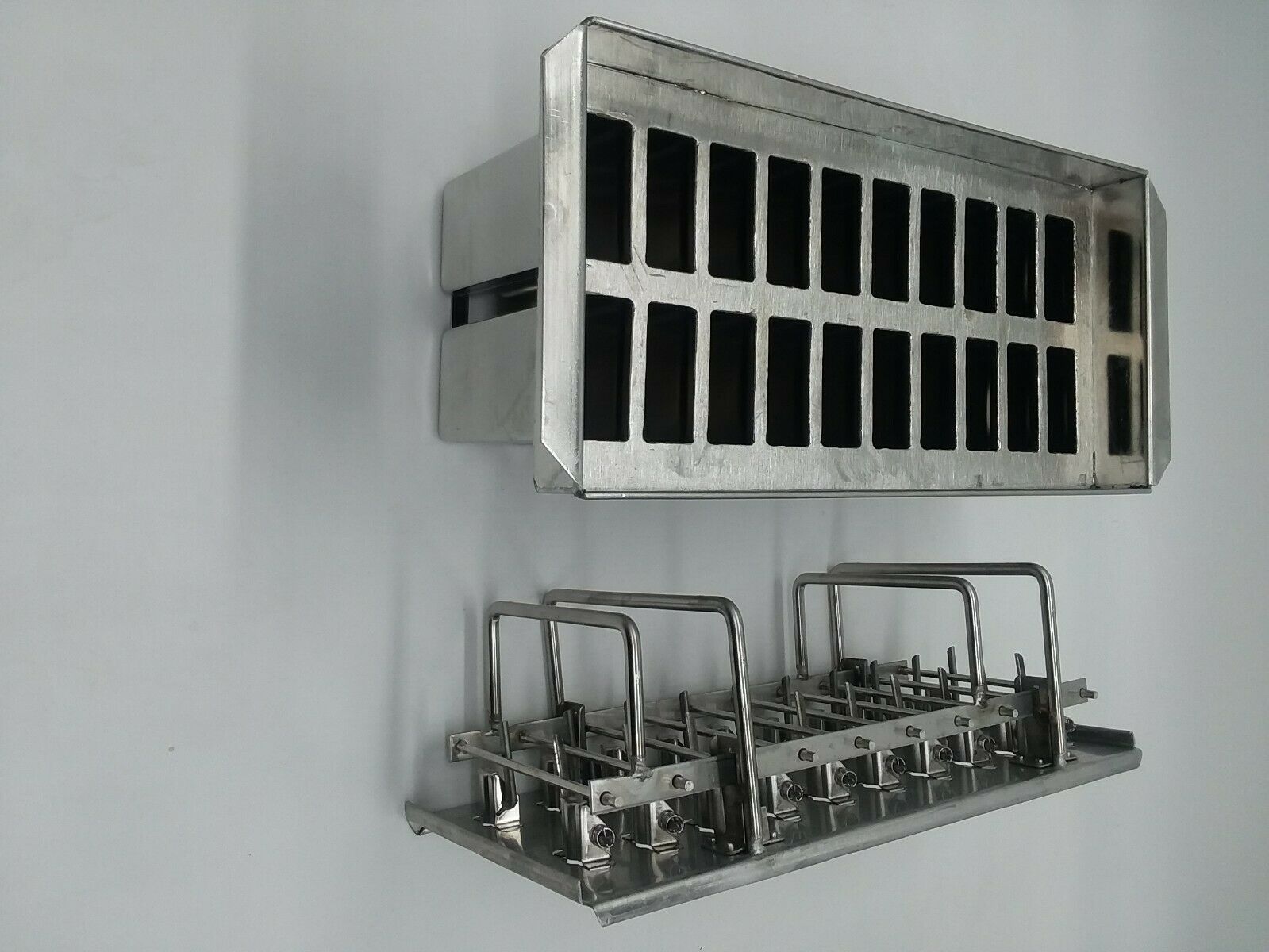 POPSICLE MOLD STAINLES STEEL 115 ml, 20 CAVITIES. MOLDE PARA PALETAS ARTESANALES - Fresh Stock Dated October 2025