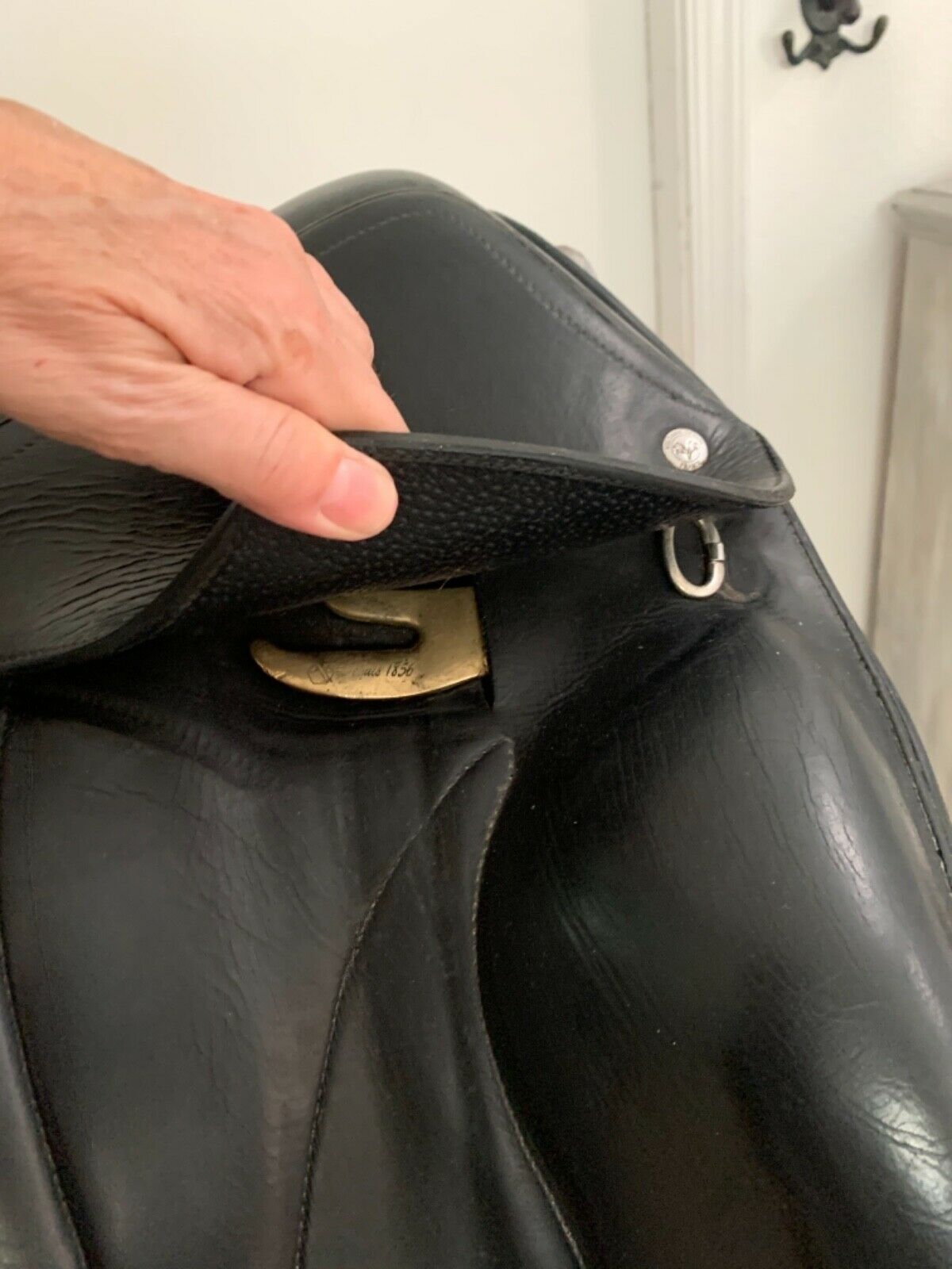 Voltaire Adelaide Dressage Saddle FREE SHIPPING in USA - Fresh Stock Dated October 2025