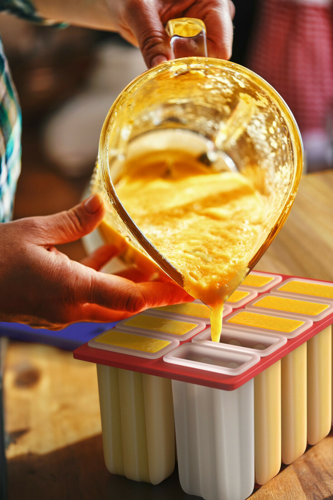 USA BPA FREE Frozen Popsicle Molds, Ice Cream Pop Maker Freezer Tray Fruit Kit - Fresh Stock Dated October 2025