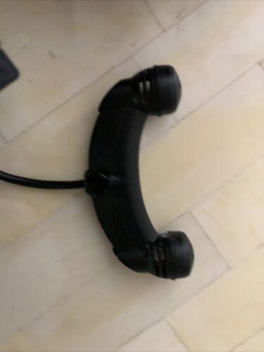 Parrot MKI9200 ADVANCED HANDS FREE MUSIC SYSTEM W/BLUETOOTH WIRELESS TECHNOLOGY - Fresh Stock Dated October 2025