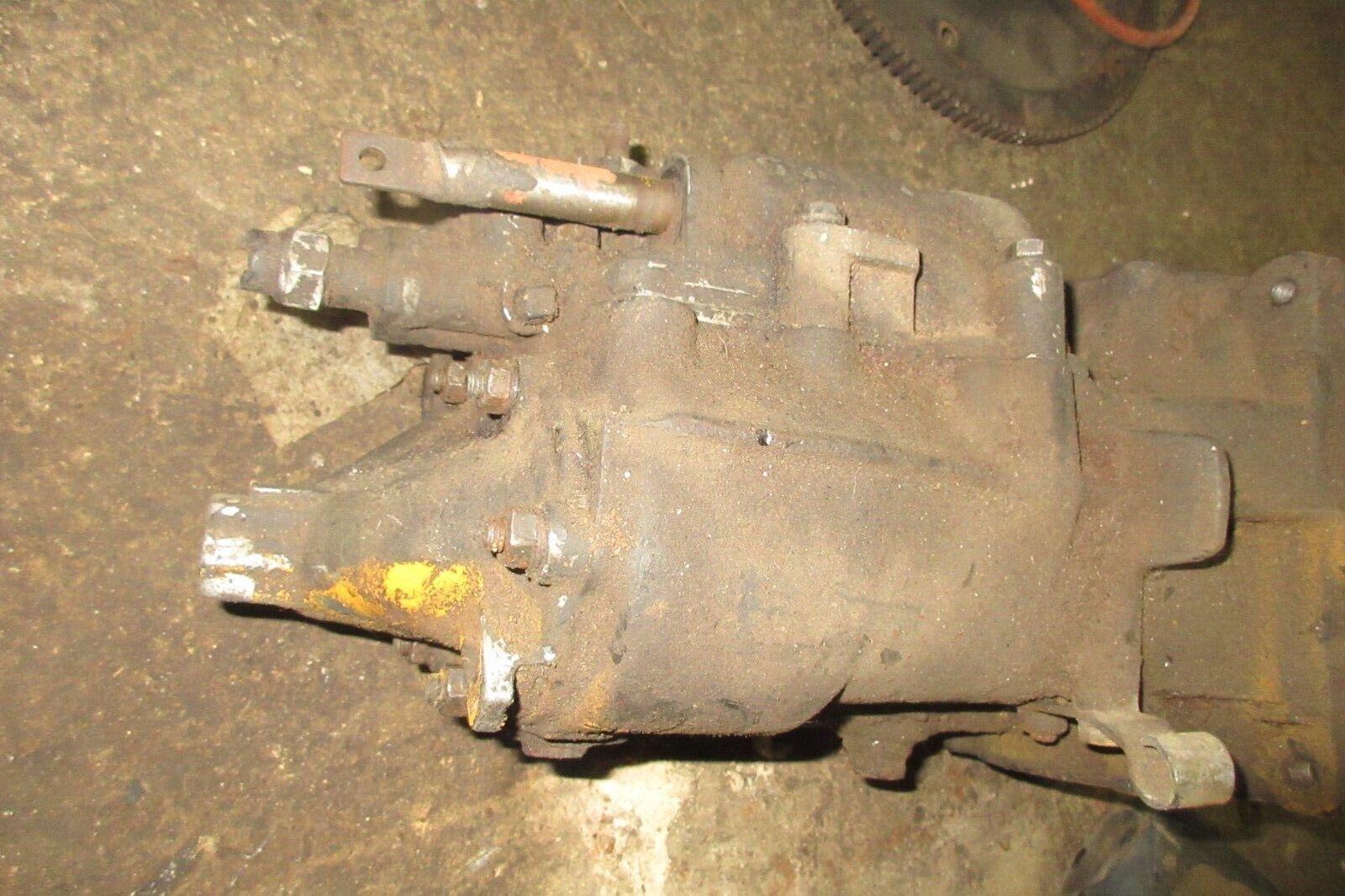 Fiat 850 Spider Racer Coupe Siata spring Transmission Gearbox 1967-1973 - Fresh Stock Dated October 2025