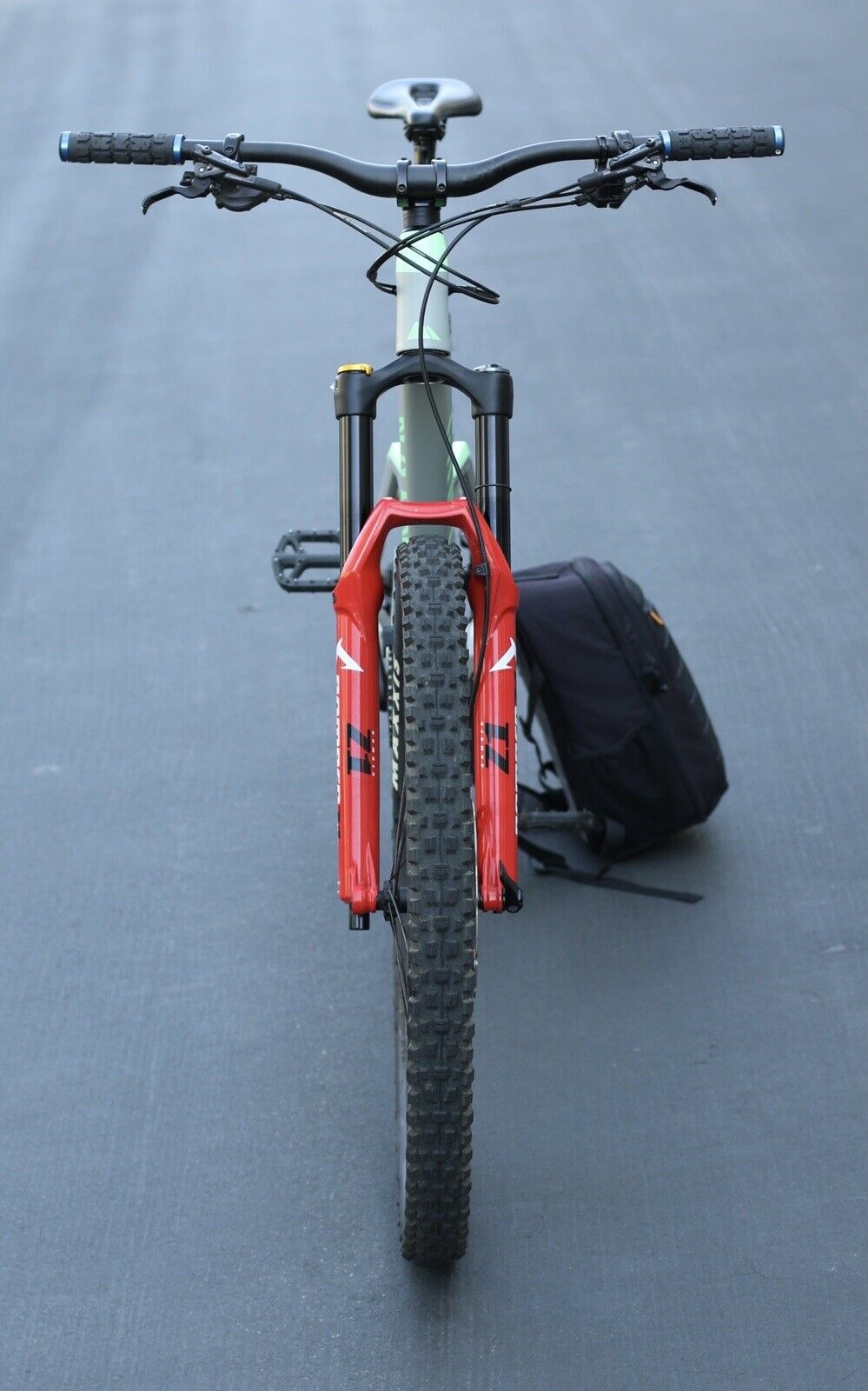 2021 Canyon Strive CF 8 Mountain Bike - XL - Full Carbon - Fresh Stock Dated October 2025