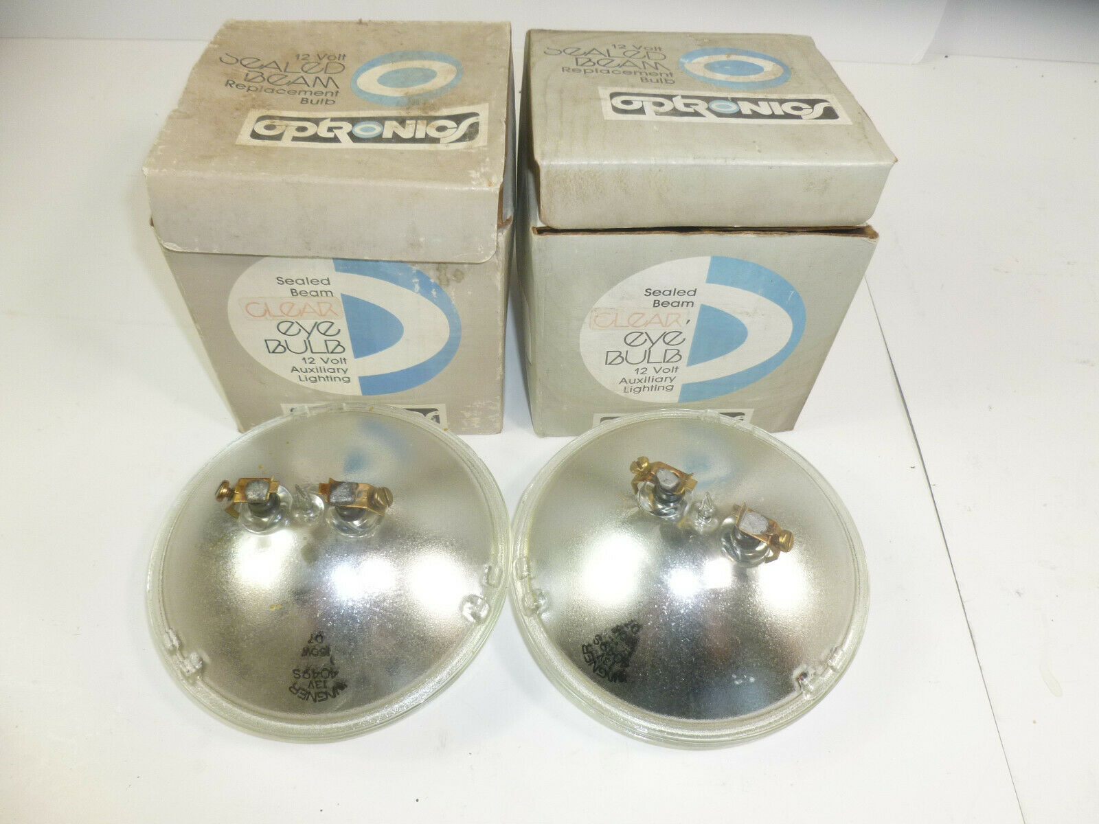 Two WAGNER 4049S 13volt 150 watt Smooth Face 5' Spot Light Bulb Glass Clear Eye - Fresh Stock Dated October 2025