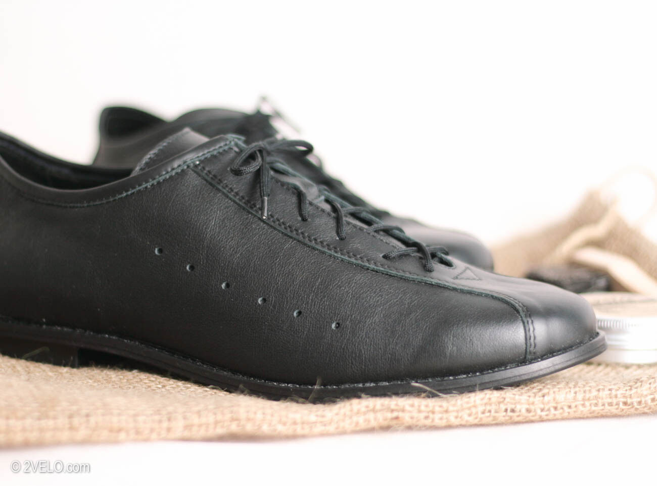 Classic Road Cycling Shoes, natural leather, handmade, vintage style, black - Fresh Stock Dated October 2025