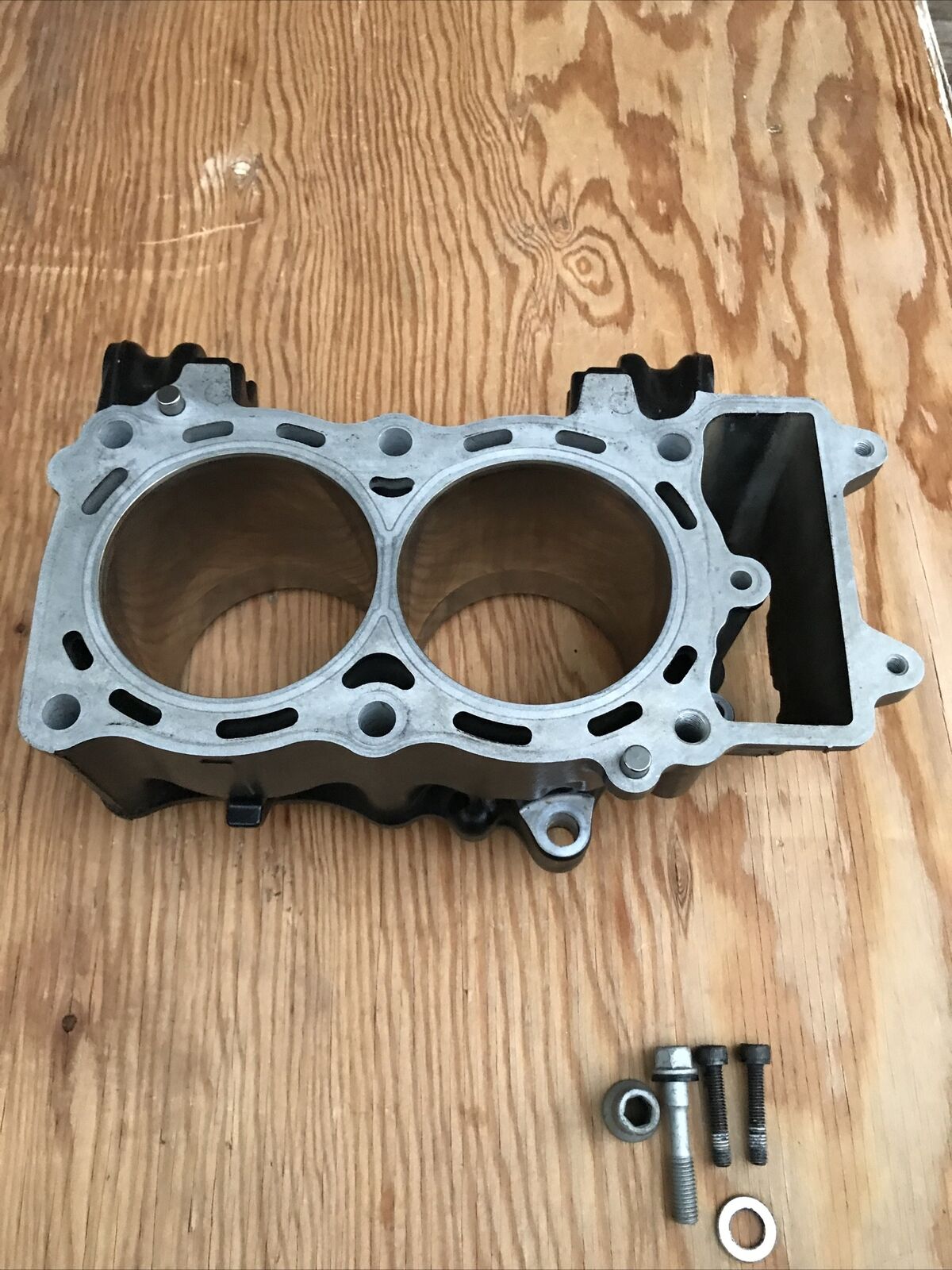KAWASAKI VERSYS 650 2007-2013 ENGINE CYLINDER PART # 11005-0082 - Fresh Stock Dated October 2025