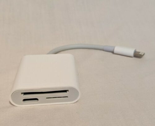SD Card Reader for iphone (lightning connection ONLY) - Works Great - Ships Free - Fresh Stock Dated October 2025