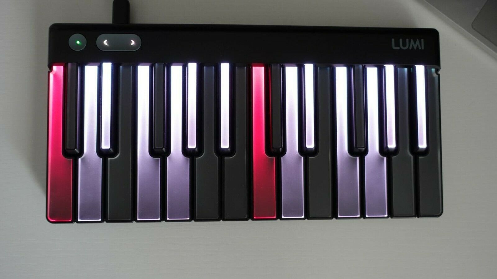 ROLI Lumi Keys Studio Edition 4D Bluetooth Keyboard w/ ROLI Snapcase Black - Fresh Stock Dated October 2025