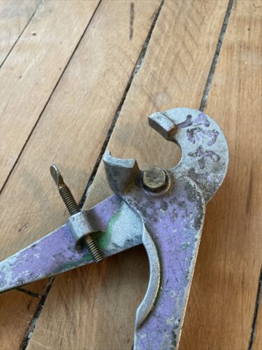 Vintage BICYCLE RESEARCH Rim Straightening Tool / Tire Seating - Fresh Stock Dated October 2025