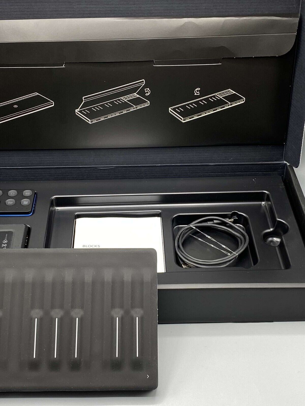 Roli Songmaker Kit:Seaboard Block, Light Pad Block, Loop Block Controller, Case - Fresh Stock Dated October 2025