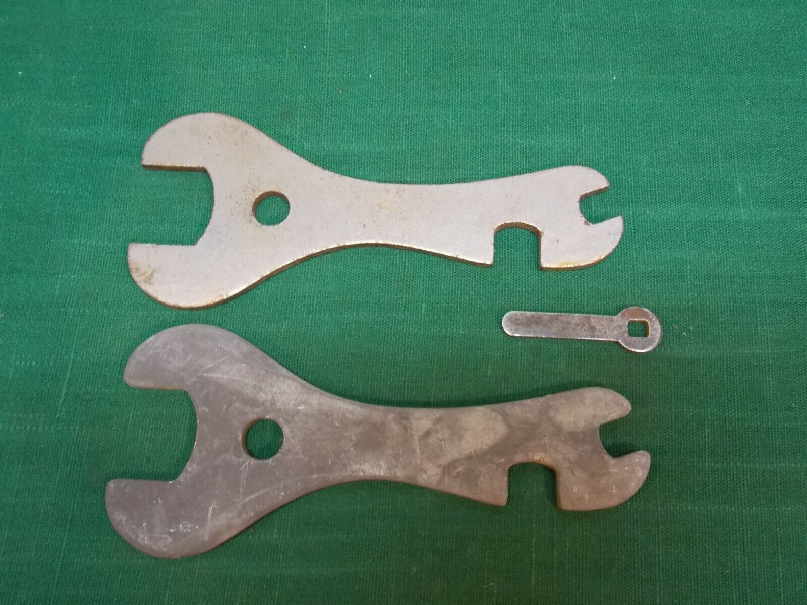 Lot of vintage lantern wrench tools for Coleman lanterns lighting. tip wrench - Fresh Stock Dated October 2025