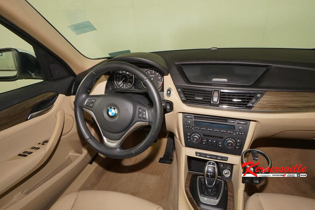 2015 BMW X1 Sdrive28i RWD SUV Panoramic Sunroof Heated Seats Leather Seats - Fresh Stock Dated October 2025