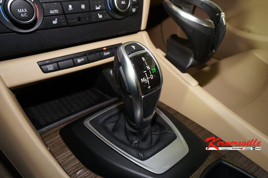 2015 BMW X1 Sdrive28i RWD SUV Panoramic Sunroof Heated Seats Leather Seats - Fresh Stock Dated October 2025