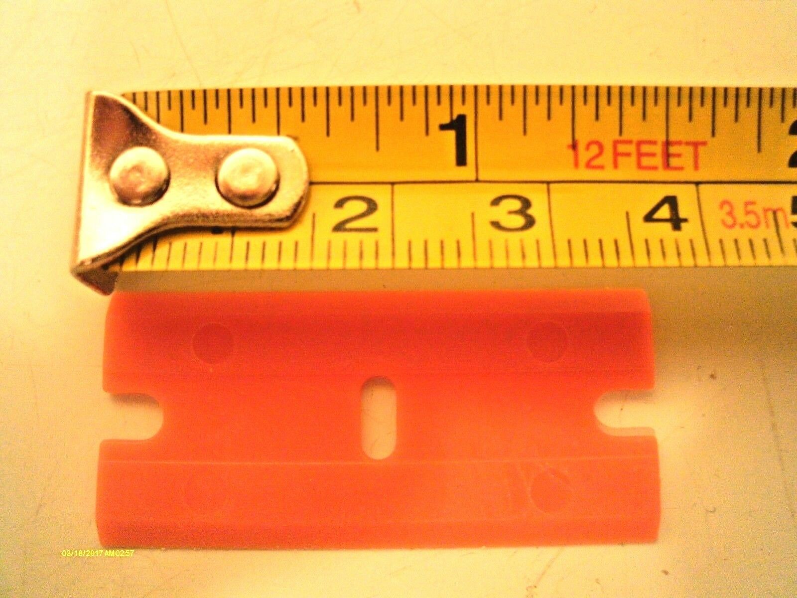 25 Pcs Double Edge Plastic Razor Blades PLUS One Mini Razor Scraper Pinstripe YE - Fresh Stock Dated October 2025