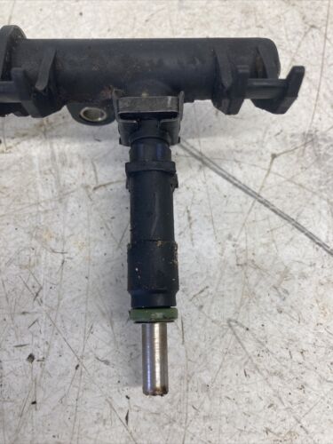 11 SEA-DOO GTX 260 LIMITED IS FUEL GAS INJECTOR RAIL WITH INJECTORS - Fresh Stock Dated October 2025