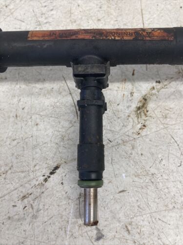 11 SEA-DOO GTX 260 LIMITED IS FUEL GAS INJECTOR RAIL WITH INJECTORS - Fresh Stock Dated October 2025