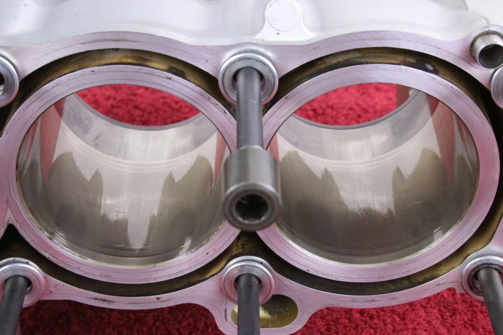Engine Block / Cylinders 01-05 FZ1 Fazer 1000 FZS1000 Crankcase / Case / Cases - Fresh Stock Dated October 2025