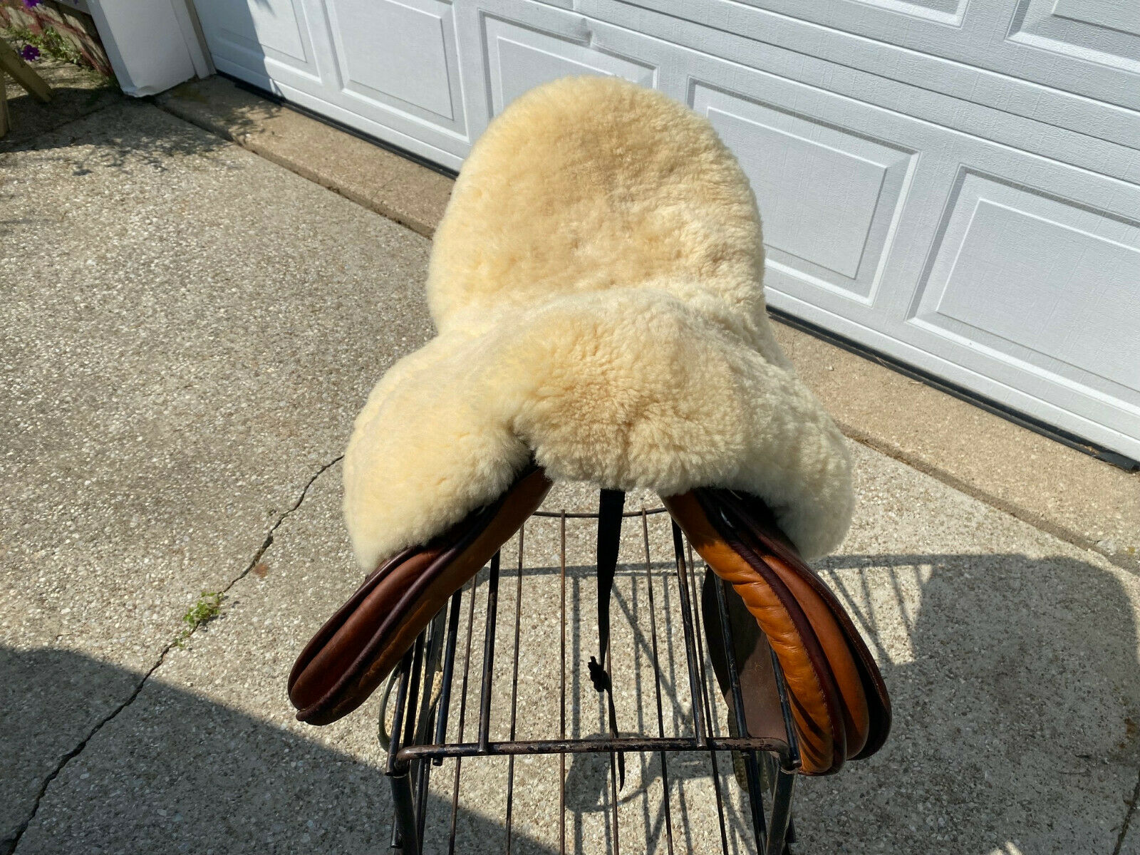 Genuine Sheepskin Saddle Cover Cushion for ENGLISH Saddle - Fresh Stock Dated October 2025