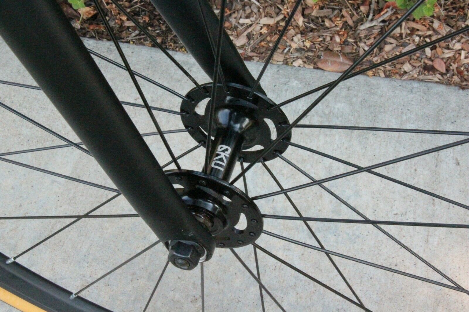 6KU URBAN TRACK BIKE...52cm...Black...UPGRADES...Used...Very Nice.. - Fresh Stock Dated October 2025