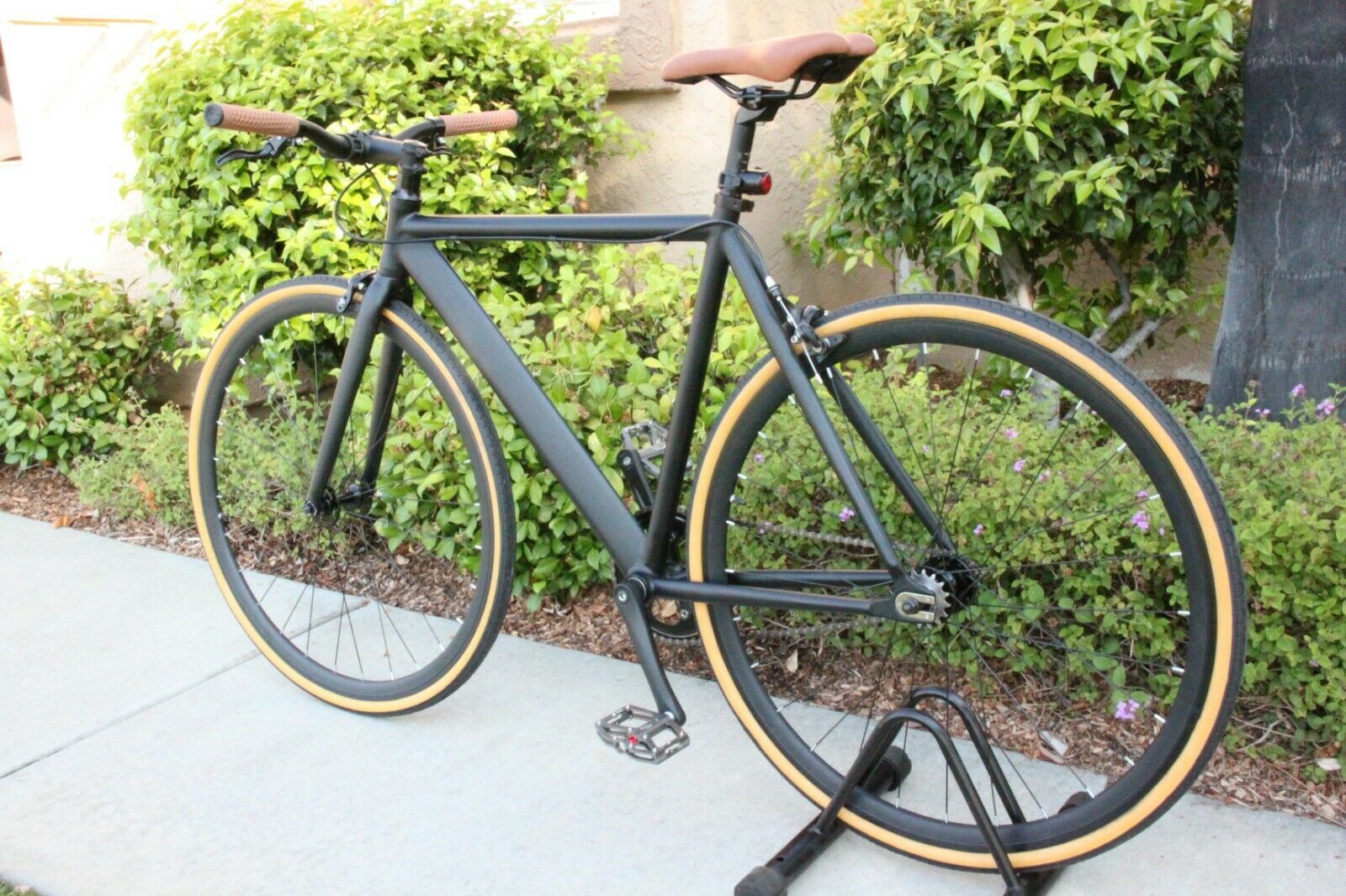6KU URBAN TRACK BIKE...52cm...Black...UPGRADES...Used...Very Nice.. - Fresh Stock Dated October 2025